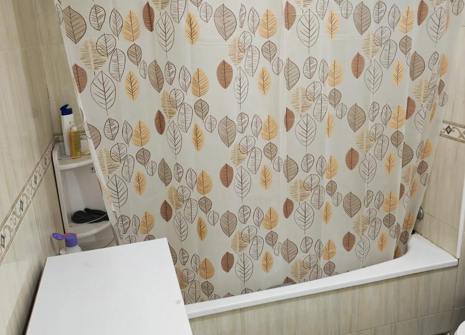 Апартаменты Share Appartement, Have Room With Private Bathroom Торремолинос Испания